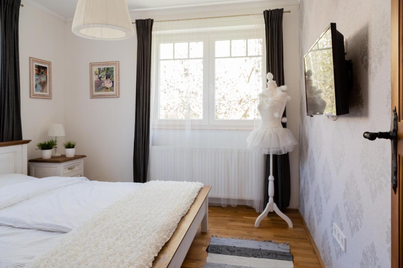 Vanilia Apartman Еґер Екстер'єр фото