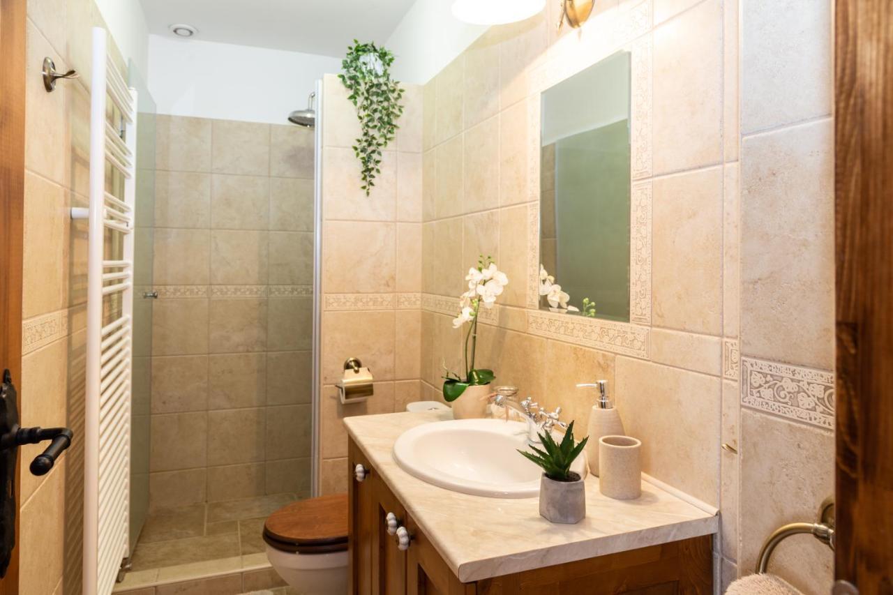 Vanilia Apartman Еґер Екстер'єр фото