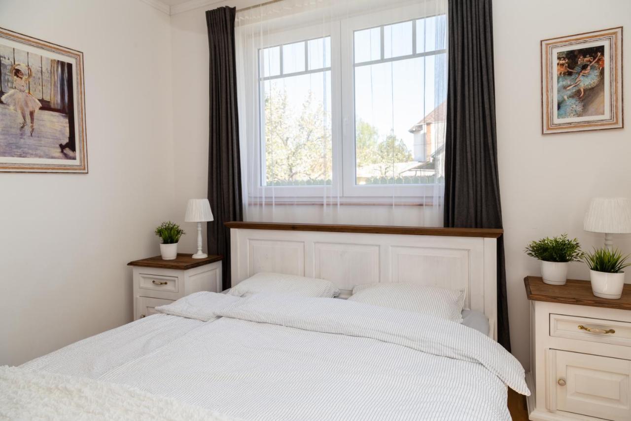 Vanilia Apartman Еґер Екстер'єр фото